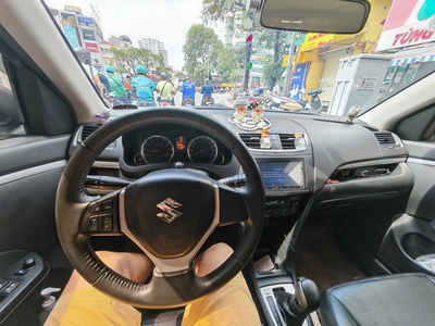 Suzuki Swift 2016 Hatchback Trắng 51.000 km 1