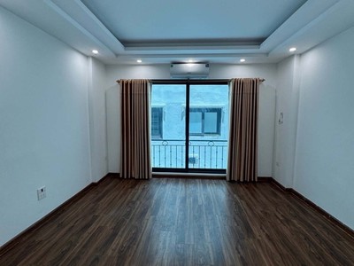 Nhà 5 tầng mới đẹp phố Đại La 32m2  SD 40m2  gần phố về ở ngay, hơn 7 tỷ 1