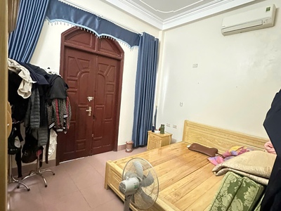 Bán nhà vị trí đắc địa phố sài đồng - long biên. 2