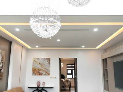 Hàng hiếm mặt đường lý sơn - long biên 3