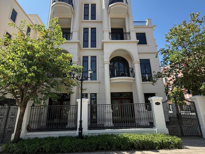 Gi,á nhỉnh 13.x tỷ cơ hội sở hữu căn biệt thự song lập  hiếm hoi tại vị trí compound khép kín vịnh 2