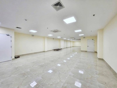 Tòa Văn Phòng Võ Chí Công 10  Tầng 1 Hầm Mặt Tiền 8M 250M2 Hiện Đại 2