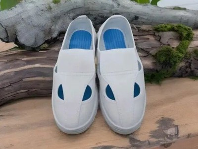 Giày phòng sạch có những ưu điểm gì 0