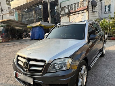 MERCEDES-BENZ GLK300 4MATIC suv sang trọng mạnh mẽ giá chỉ 250tr 2