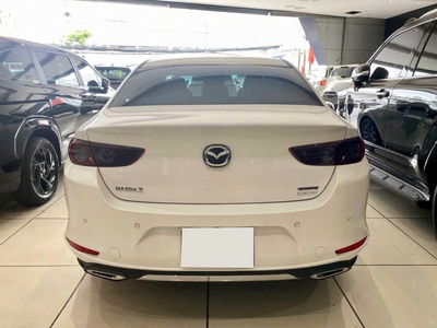 MAZDA 3 LUXURY 1.5AT 2026  xe mới 100 vừa bấm biển 3