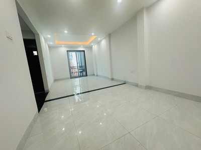 Nhà Đẹp Di Trạch Nhổn 46m 5 tầng Chỉ 5 ty2 - Ngay Sát Vành Đai 3.5 - Ô tô - Ở cực thoáng 4