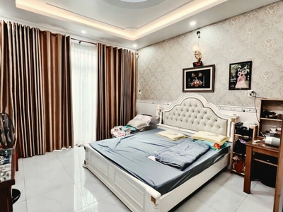 Nhà mới đẹp 5 tầng ,khu phân lô ngay Lê Văn Quới , 70m2 - nhẹ 7T 1