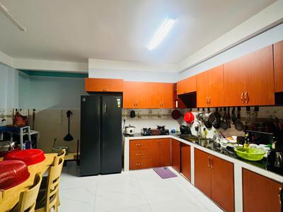 nhà bán khu tên lửa ngang 5m 78m2 - 4 tầng giá chào nhỉnh 9 tỷ . hẻm xe tải tránh thông 1