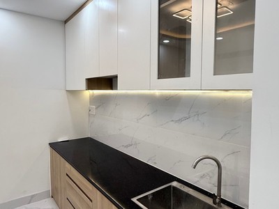 2 bước ra xe hơi - Giáp quận 11 3