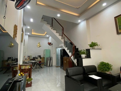 Nhà 2 tầng - hẻm xe hơi - bình trị đông - chỉ hơn 4 tỷ 0