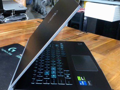 Laptop MSI Thin 15 Core i5-13420H RAM 16GB SSD 512GB VGA Rời RTX 2050 Màn 15.6 Full HD  144Hz 2