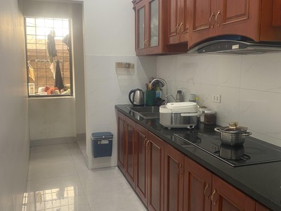 Cho thuê căn hộ TT 65m  Lô góc thoáng mát, phố Tông Đản, Hoàn Kiếm, 2p đi bộ ra Hồ Gươm, nhà hát lớn 0