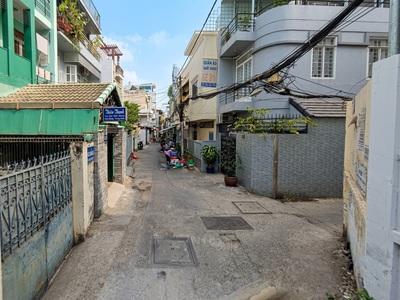 L2569 đất vàng chdv sát ngã tư hàng xanh, 99m2 giá 11.x tỷ 2