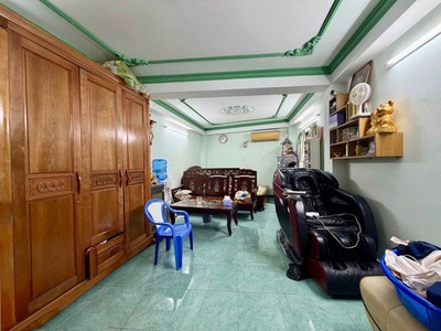 K2574 sẵn nhà đúc 5 tầng sát chợ tân bình, 69m2 giá 11.x tỷ 1