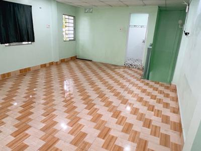 Bán nhà trịnh đình trọng kênh tân hóa ngang 4,2m 2 tầng hẻm 3m thông chỉ 3 tỷ 350 thương lượng 3