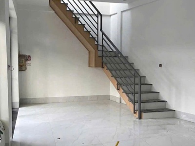 Cho thuê nhà mặt tiền kdc MeTro 0