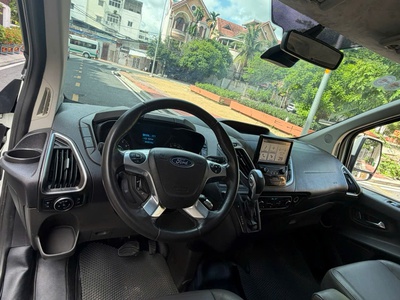 Ford Tourneo Titanium 2021   Gia Đình Rộng Rãi, Đẳng Cấp 2