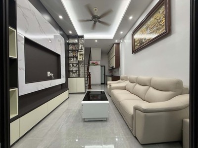 Nhà mới đẹp Hai Bà Trưng 30m ra mặt phố 37m2 x 5T full nội thất sang, hơn 10 tỷ 0