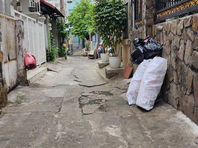 Cho Thuê nhà Đường Tô Ngọc Vân, p. Linh Đông  -3WC 2WC, SÂN RỘNG - GIÁ TỐT 9tr/tháng 10