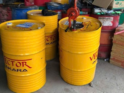 Tìm NPP độc quyền dầu nhờn VECTOR tại các tỉnh thành trên cả nước 5