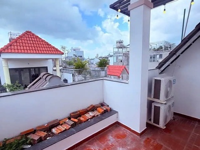 Nhà HXH Nguyễn Hữu Tiến 4 tầng 36m2 0