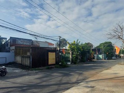 Bán đất mặt tiền sẵn nhà c4 lâm viên  đường số 1 , thủ đức giá 11.7 tỷ tl 0