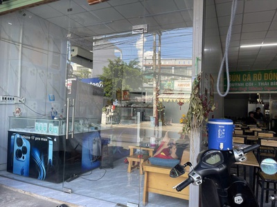 Quận 12 , chốt nhanh, nhượng quán ăn mb dtsd : 9m x 20m , giá sang chỉ : 148 tr , mb giá thuê chỉ 1