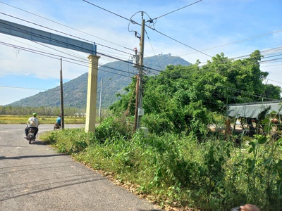 Cắt Lỗ Kịch Sàn Bán Gấp Đất Sát Khu Du Lịch Núi Bà Đen, Tây Ninh Giá Rẻ Hơn Thị Trường 2