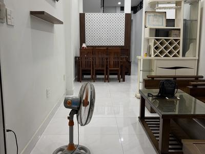 Cho thuê nhà nguyên căn gần chợ Thủ Đức 2PN 2WC, full nội thất, 7.5tr/tháng 0