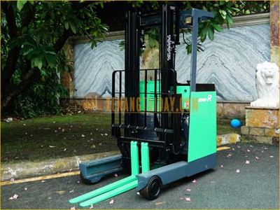 XENANGTAIDAY.COM bán xe nâng điện đứng lái 1.5 tấn TOYOTA 7FBR15 2