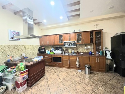 Bán nhà phố Nguyên Thị Thập Thanh Xuân - khu Vip đáng sống. 3
