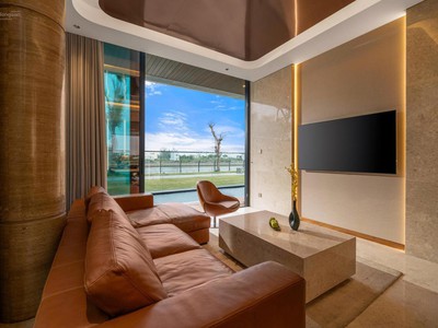 Siêu phẩm - Cần bán căn 2PN 83,3m2 tầng 14 Regal Complex view Villa, sông Cổ Cò - Sổ hồng lâu dà 5