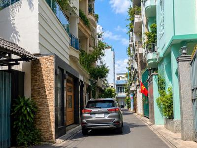 Nhà đẹp tân bình 5 tầng ngang 11m - hxh tránh - cách mạng tháng 8 1