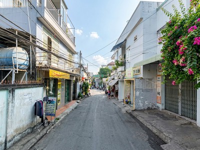 D2583 mặt tiền lô góc nở hậu khủng linh xuân - 12.x tỷ 0