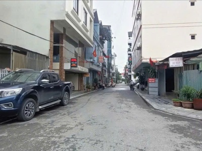 Bán mảnh đất giãn dân phân lô ngay chân cầu vượt nam hồng- đống đa -hn 2