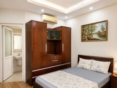 Nhà đẹp tân bình 5 tầng ngang 11m - hxh tránh - cách mạng tháng 8 4
