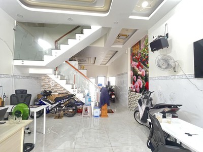 Nhà đẹp phan văn hớn tân thới nhất q12 2