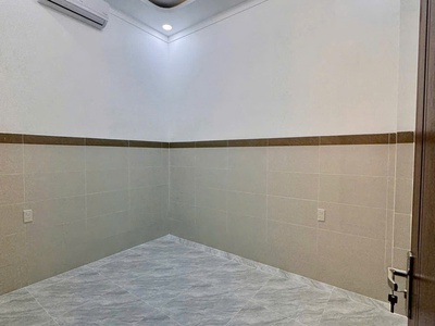 Bán nhà cấp 4 sẵn nội thất dọn vào ở ngay - gần chợ Vĩnh Lộc B Bình Chánh 835 Triệu 8