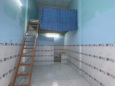 Cho thuê phòng trọ tầng trệt, có gác lửng tiện nghi, sạch sẽ, thoáng mát quận Tân Phú 0