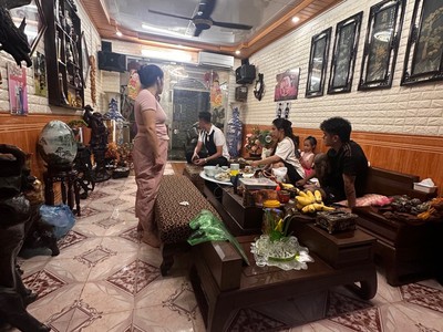 Nhà 60m2 Miếu Hai Xã chỉ 2ty xx 2