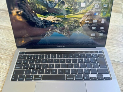 Bán Macbook Pro M1 2