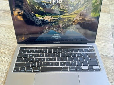 Bán Macbook Pro M1 5