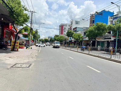 Bán nhà 2 mặt tiền lê văn quới - gần hòa bình, dt: 4,8 x19m, 2 tầng, chỉ 14,5 tỷ 0