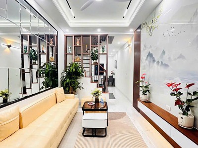 Bán nhà đẹp ngõ 109 Quan Nhân chỉ 7,2 tỷ dt: 35m2 xây 5 tầng 0