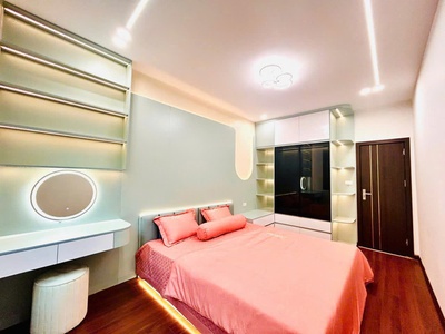 Bán nhà đẹp ngõ 109 Quan Nhân chỉ 7,2 tỷ dt: 35m2 xây 5 tầng 4