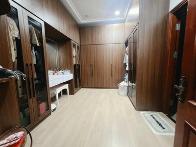 MTKD nhà mới 7 tầng , thang máy , hầm 5x 20M - Trục chính Lê Văn Quới 2