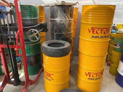 Dầu thủy lực nhớt 10 VECTOR AW 32 46 68 cho máy công nghiệp, máy công trình- Giá tốt tại Ninh Thuận 7