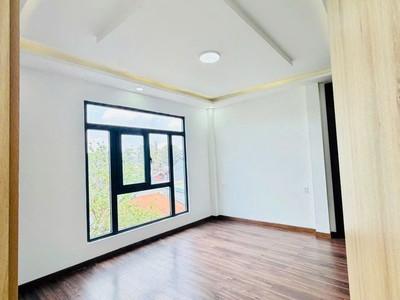 Nhà mới 2 mặt tiền hoàn công đầy đủ chỉ 4,35 tỷ ngay trung tâm đà lạt 4