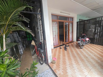 T2597 mặt tiền kinh doanh ngang khủng 10m sát chợ cầu - giá 20.x tỷ 0