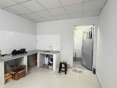 Cho thuê nhà nguyên căn mặt tiền đường nguyễn ảnh thủ vị trí kinh doanh đẹp tại q12 2